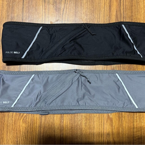 Salomon Black and Gray Running Belts - Picture 2 of 4